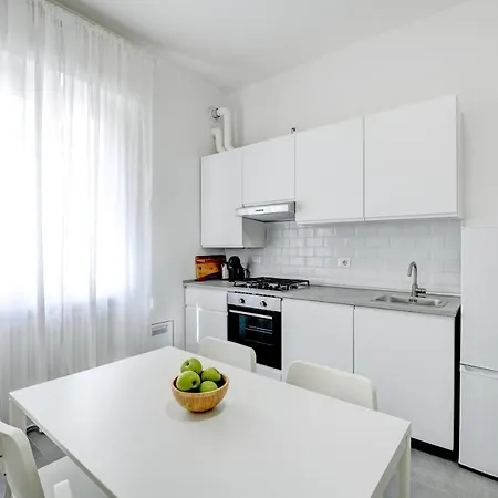 Casa Mac - New And Confortable - Near The Center And Station Verona Exterior foto